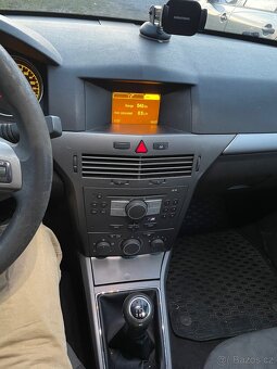 Opel Astra 1.7 CDTI 74kw - 4