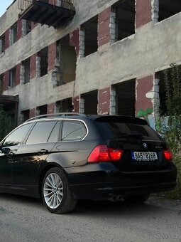 BMW E91 330d xdrive - 4