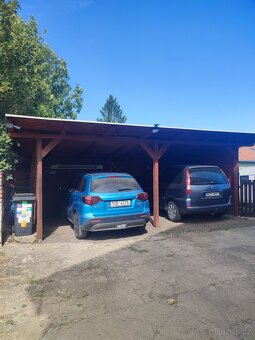rodinný dům s pozemky,chatkou - 4