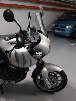 Triumph Tiger 955i - 4