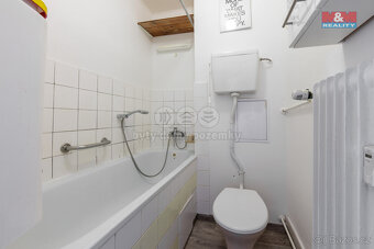 Pronájem bytu 1+1, 33 m², Karlovy Vary, ul. Závodu míru - 4
