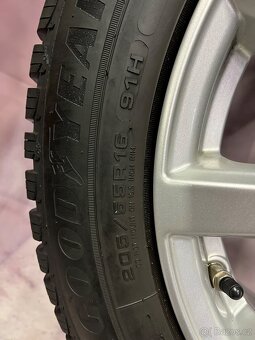 Alu Platin 205/55/16 6,5Jx16H2 ET 46 - 4