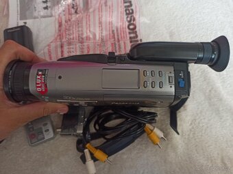 Videokamera Panasonic NV-RX67EG - 4