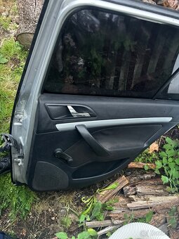 Dvere skoda oktavia 2 - 4