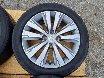 Alu kola Peugeot 3008 (Aregia, R17) - 4