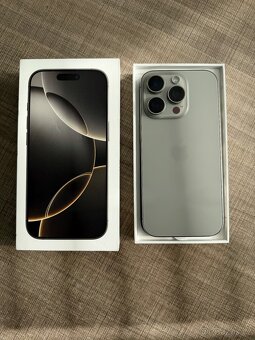 Apple iPhone 16 Pro 256GB přirodní titan - 4