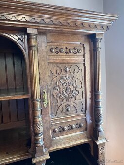 Starozitny secesni pribornik vc. stolu, zidli a komod - 4