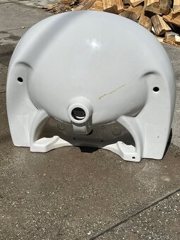 Umyvadlo/a 60cm - 4