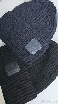 Louis Vuitton cepice unisex Epi - 4