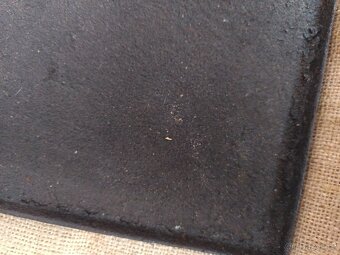 Starý litinový tál - Top stav - 4