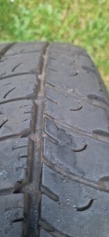 Pneu 215/65r 16C - 4
