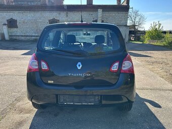 Renault Twingo 1,2i 55kw výbava Excllusive 94000km - 4