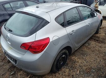 ND z Opel Astra 1248.cm3 70.kw nafta r.v.2011 (K49) - 4