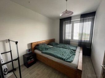 Prodej bytu 3+1 s garáží a pozemkem - 4