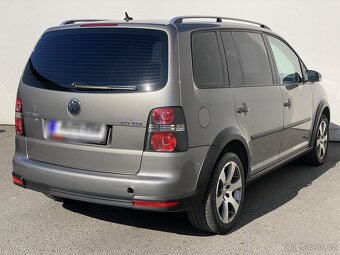 Volkswagen Touran 2.0 TDi , 103 kW nafta, 2008 - 4