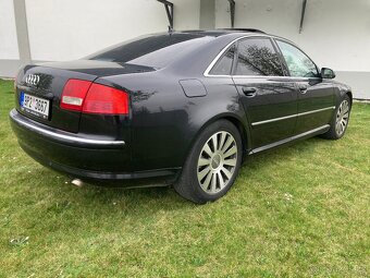 AUDI A8 4.2TDI 240KW MAX.VÝBAVA ALU 19" ŠÍBR ZAD.VYHŘ.SEDA - 4