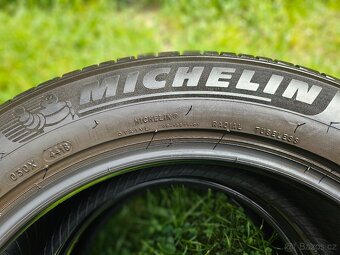 4x Letní pneu Michelin Primacy 4 VOL - 235/55 R18 - 90% - 4