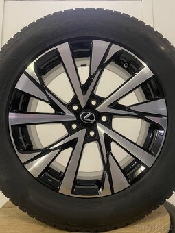Original nové Lexus NX r18 + Pirelli 235/60/18 100% - 4