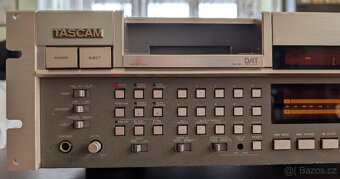 TASCAM DA-50 hi-end DAT rekordér + remote commander - 4