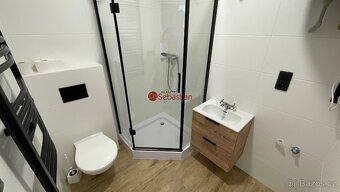 K pronájmu moderní, světlý byt 1+kk, 17 m², Hořice, ul. Slad - 4