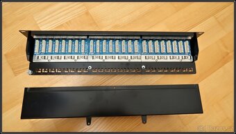 Patchpanel ROLINE 19'' kat. 5e STP, 24 portů, černý - 4