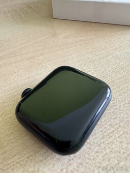 Apple Watch SE Cellular 2022 44mm - Nové - 4