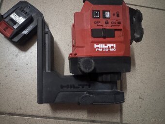 Zelený multiliniový laser Hilti PM 30-MG...3x360 ° - 4