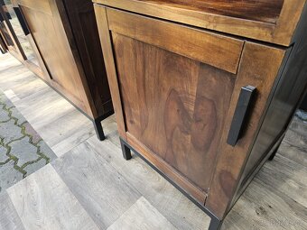 Masivní obývací stěna CRATE & BARELL - 4