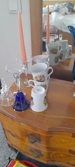 Hrnky, zvonky, svícny křišťálové - 4