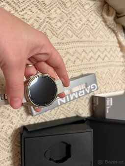 Garmin Fenix 8 43mm Sapphire Gold - 4