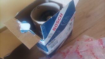 Nová rozvodová sada, řemen + vodní pumpa BOSCH + řetěz - 4