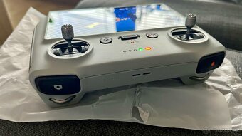 DJI RC controller RM330. - 4