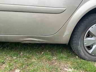 Renault Megane 1.5 Dci - 4