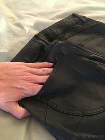 Černé koženkové skinny kalhoty Tally Weijl - 4