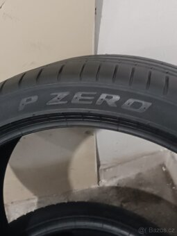 Letní pneu 275/35/22 Pirelli P Zero - 4