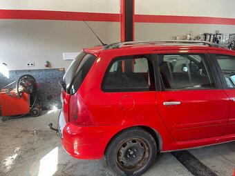 Peugeot 307 SW - díly z vozu - 4
