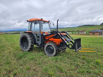 Malotraktor Kubota GL53 s čelním nakladačem - 4