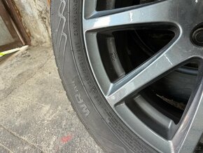 zimní pneu NOKIAN WR A4 R17 - 4