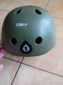 Přilba sixsixone - 4