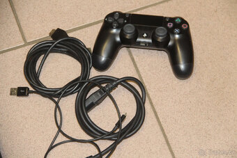 Sony PlayStation 4 PRO 1TB + ovladač - 4