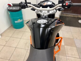 KTM Duke 690 - 4