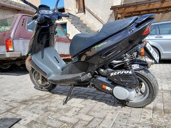 Aprilia Leonardo 125 - 4