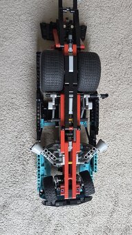 Lego Technic 42050 - 4
