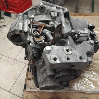 Octavia 2, passat B6 převodovka JLU - 4