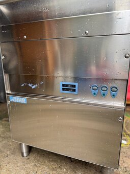 Průchozí myčka DIHR HT11 ECO + stůl, sprcha - 4