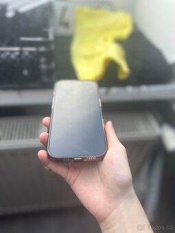 Apple Iphone - 4