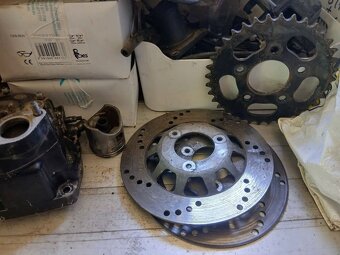 Honda nsr 125 jc22 soubor dílů - 4