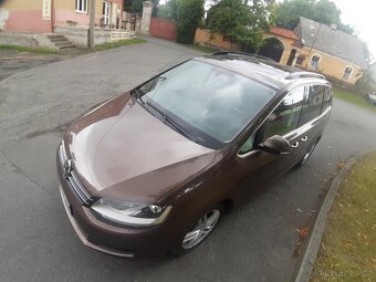VW Sharan 2,0tdi 125kw DSG Panoramaticke okno - 4