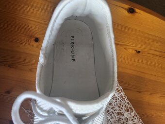 Slip on volnočasové botky Pier One - 4