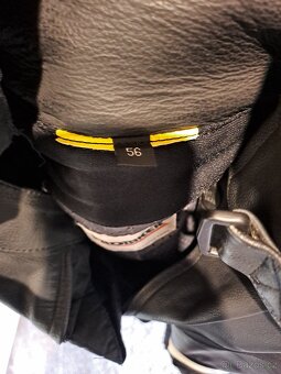 Dvoudílná kombinéza - 4